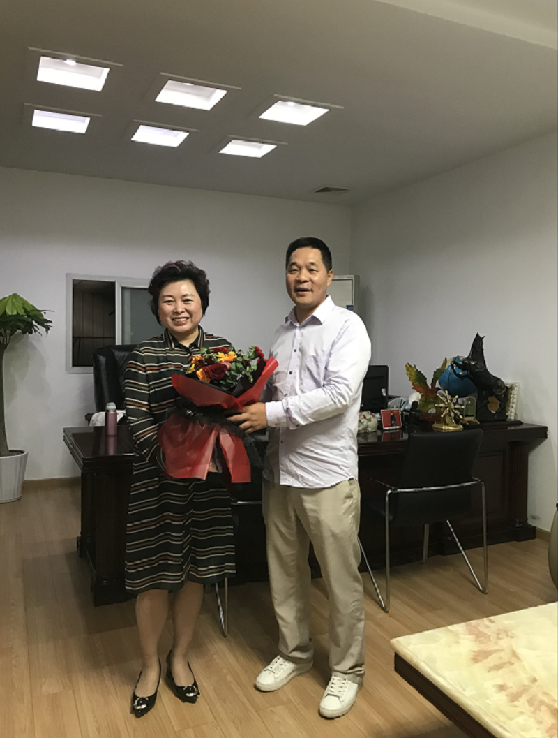 Автомобильный день матери