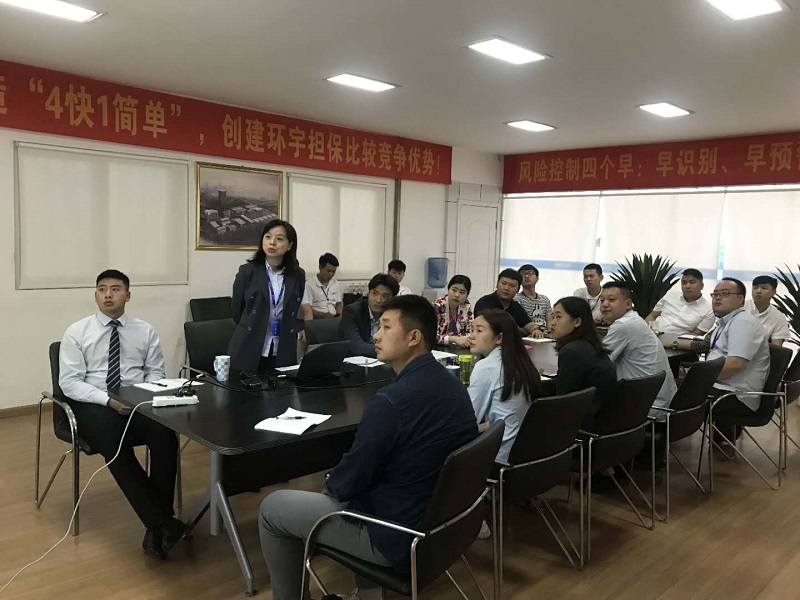 Обучение новых сотрудников и коллоквиум для новых сотрудников