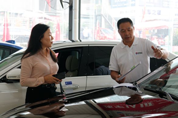 Руководитель Отдела потребления Коммерческого комитета города Юй Сяолинг и его группа посетили Ханьуэ для изучения работы по строительству добросовестности.