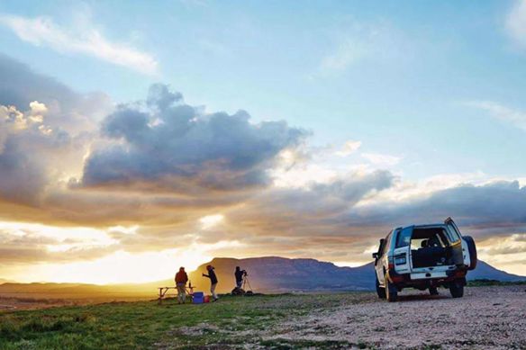 Сто тысяч меньше, чем в Мондео, и я буду с тобой в пятницу.