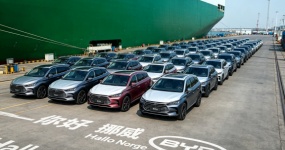 Китайские автопроизводители «выходят на море» продолжают высокий рост
