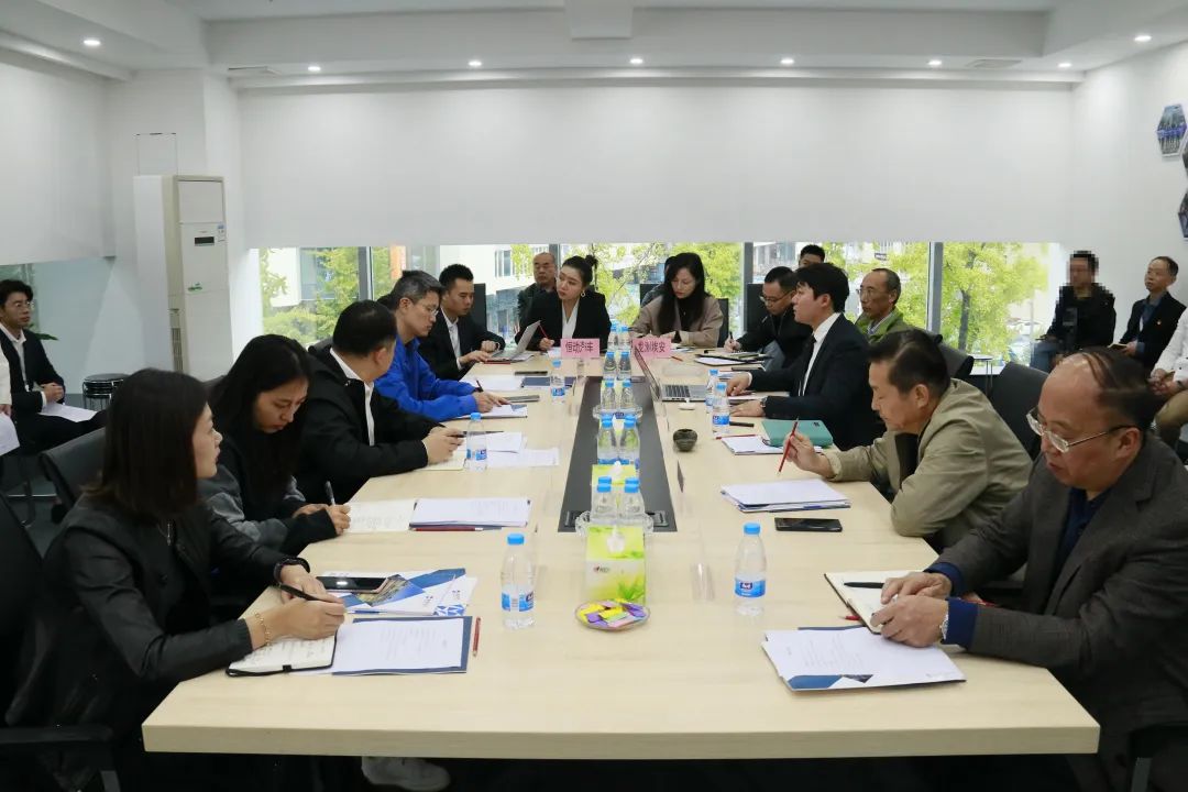 Отдел содействия внешней торговле Городского комитета торговли Цинь посетил и изучил проект «Глобальная экспортная связь»