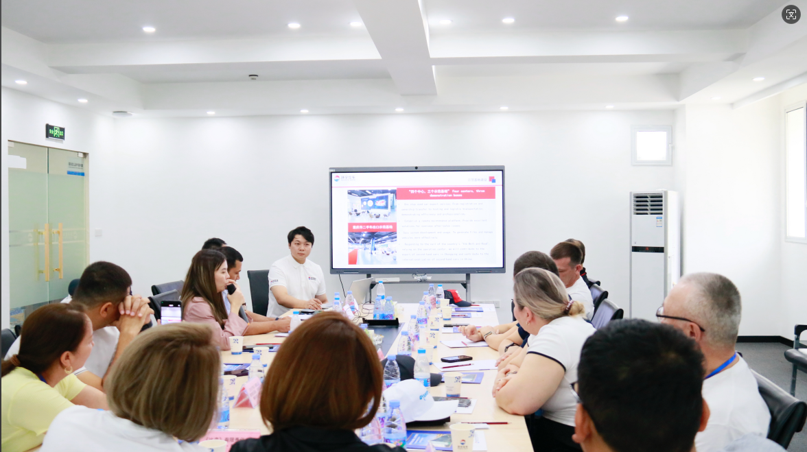 Huanyu Automobile совместно с евроазиатскими партнерами создает новую главу экспорта подержанных автомобилей с новой энергией