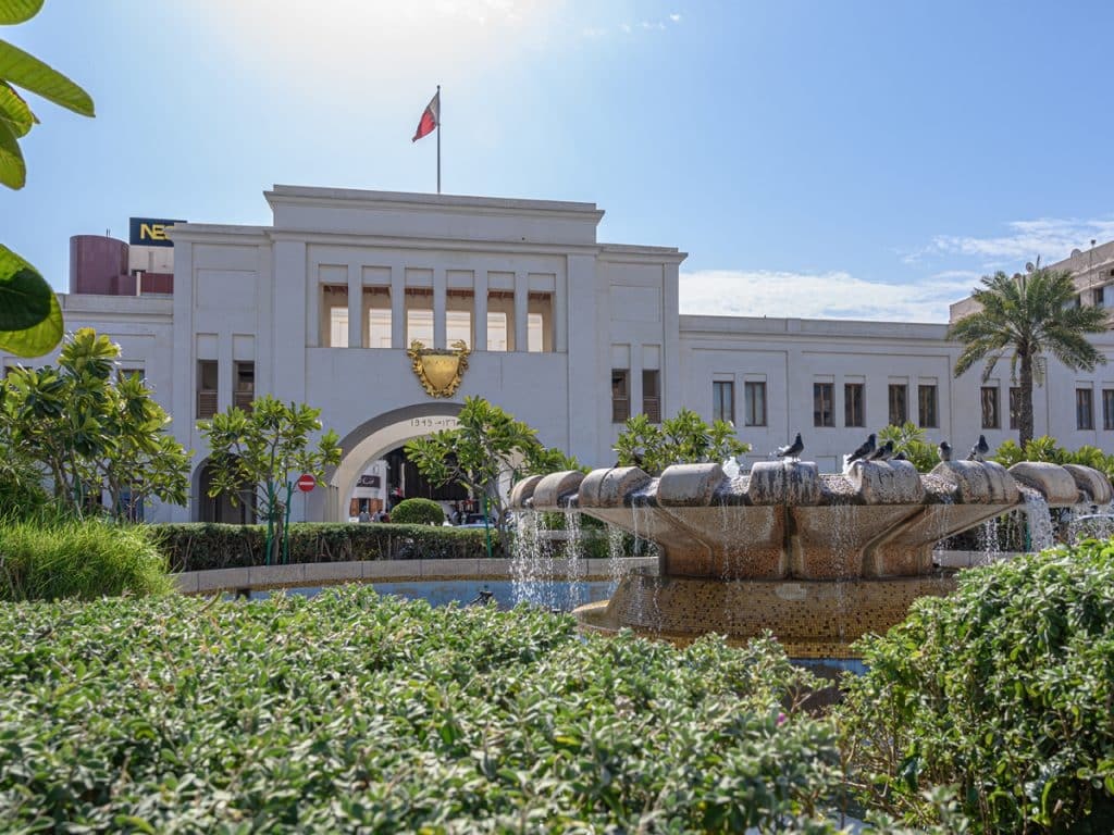 Страновые руководящие указания по экспорту подержанных автомобилей 2024 года - Бахрейн