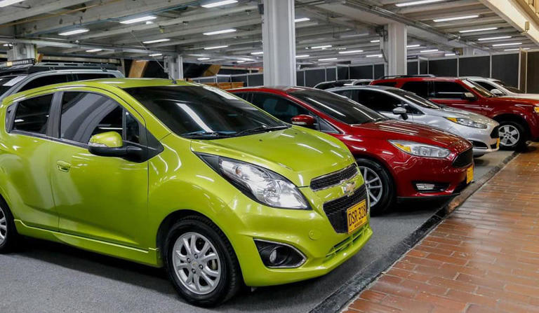 Колумбия планирует повысить пошлину на ввоз топливных легковых автомобилей до 40%: проект опубликован, мотоциклы до 35%