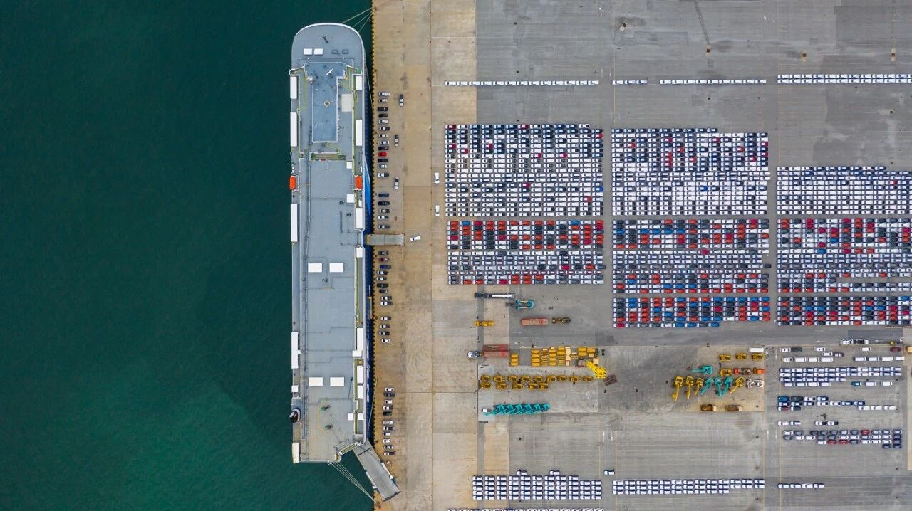 Трехзначительная веха в экспорте автомобилей| Комментарии                 