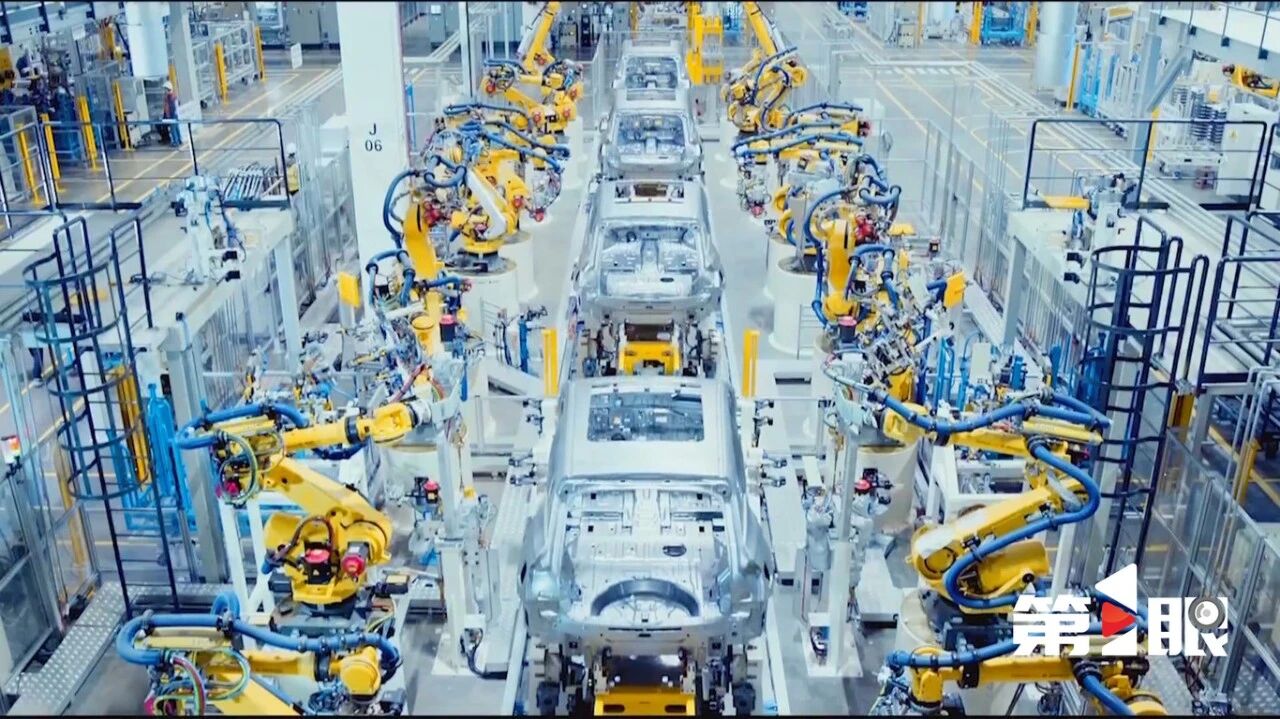 Новый рассказ «Автомобиль в море» горной автомобильной промышленности на «высокий уровень»