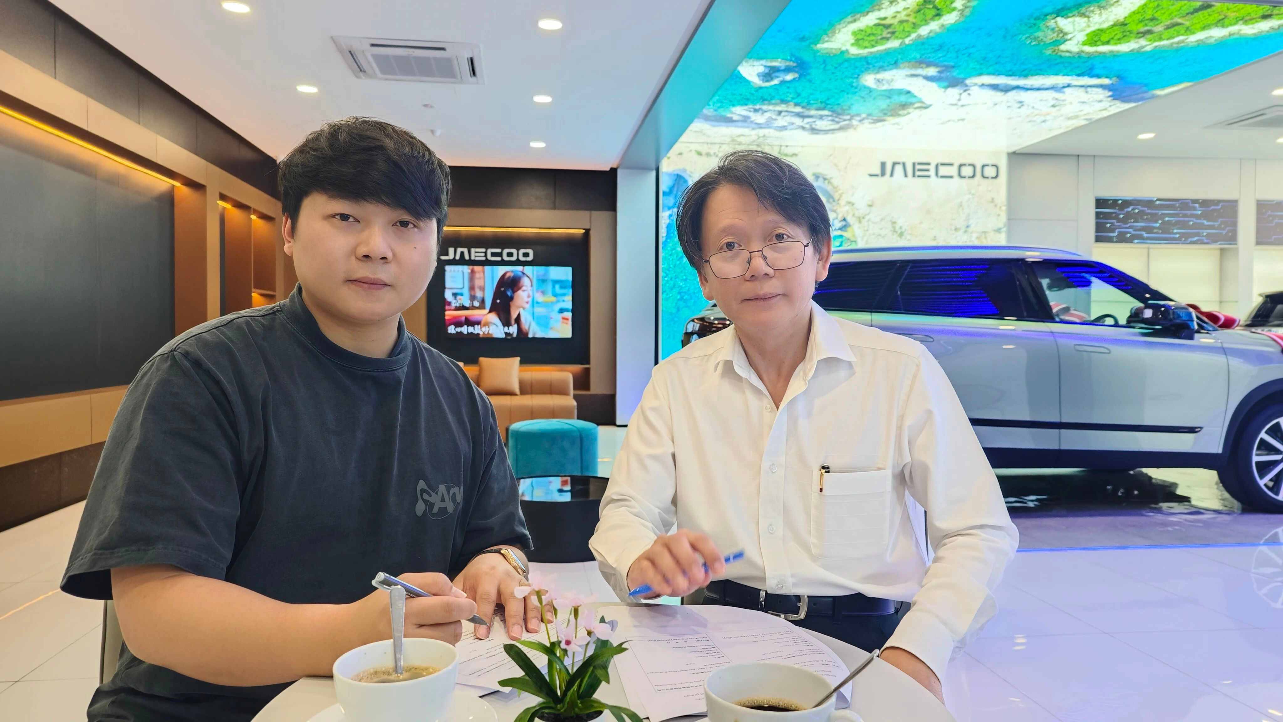 Chongqing Huanyu Automobile сотрудничает с малазийской EV Motors для расширения рынка Малайзии