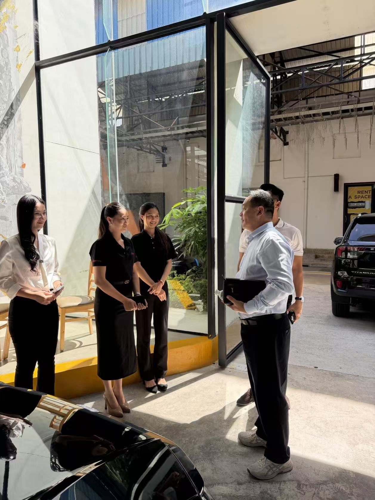 Компания Chongqing Huanyu Automobile реализует новые правила, способствующие здоровому развитию экспорта подержанных автомобилей в Юго-Восточной Азии