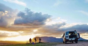 Сто тысяч меньше, чем в Мондео, и я буду с тобой в пятницу.