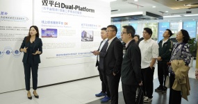 Делегация Гуанчжоу посетила Huanyu Automobile, обсудила новые возможности выхода подержанных автомобилей на море