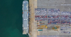 Трехзначительная веха в экспорте автомобилей| Комментарии                 