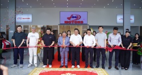 «Один пояс, один путь», углубленно осваивает автомобильный рынок Камбоджи| Экспортная база подержанных автомобилей в Китае (Чунцин · Банан) За рубежом открыла новый магазин DG MOTORS в Пномпене