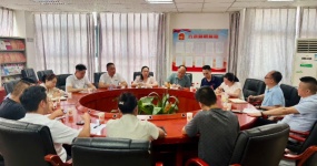 Huanyu Automobile активно делится опытом предотвращения стихийных бедствий и обсуждает новый механизм предотвращения и смягчения последствий стихийных бедствий в отрасли