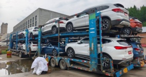 Торговля подержанными автомобилями в России продолжает расширяться, стандартизированная система обслуживания всей цепи сломается для отрасли