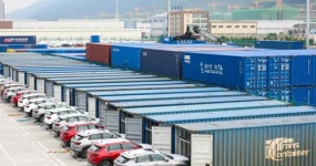 Каждый новый автомобиль, продаваемый в Китае, продается три подержанных автомобиля, в этой стране только что появились подержанные автомобили.